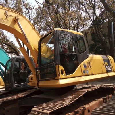 Used Komatsu PC300-7 Crawler Excavator in good condition,30 tons komatsu excavator for sale